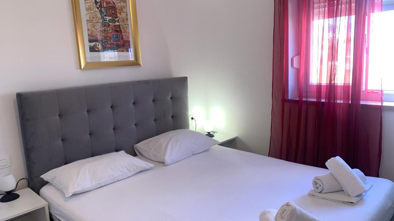 Apartments Istarska Street (Adults Only) Split Exterior photo