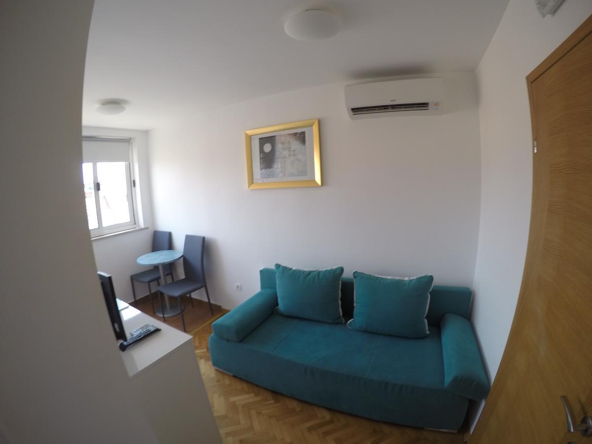 Apartments Istarska Street (Adults Only) Split Exterior photo