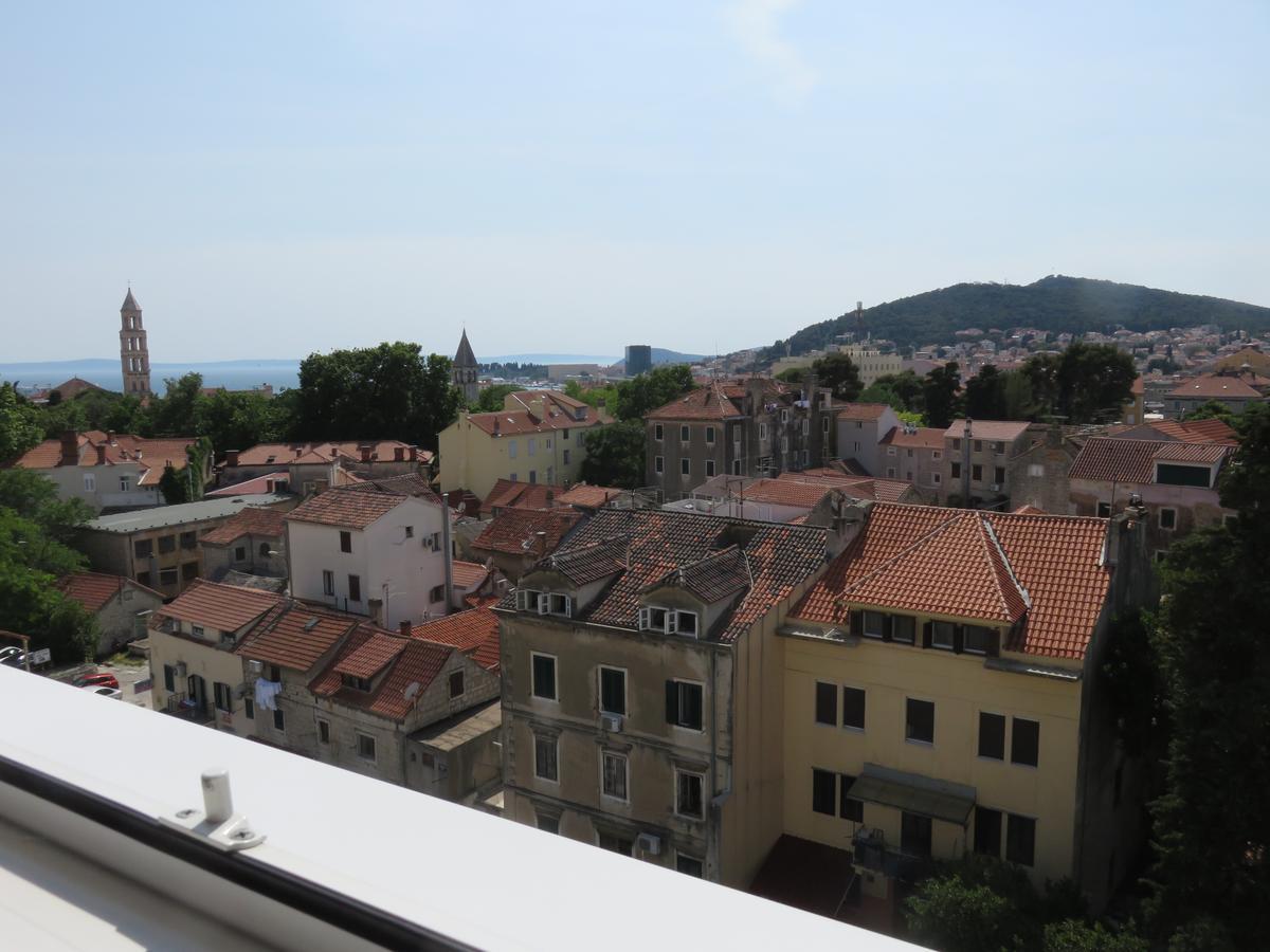 Apartments Istarska Street (Adults Only) Split Exterior photo