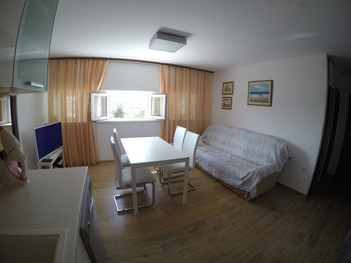 Apartments Istarska Street (Adults Only) Split Exterior photo