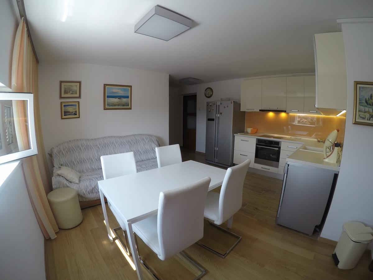 Apartments Istarska Street (Adults Only) Split Exterior photo