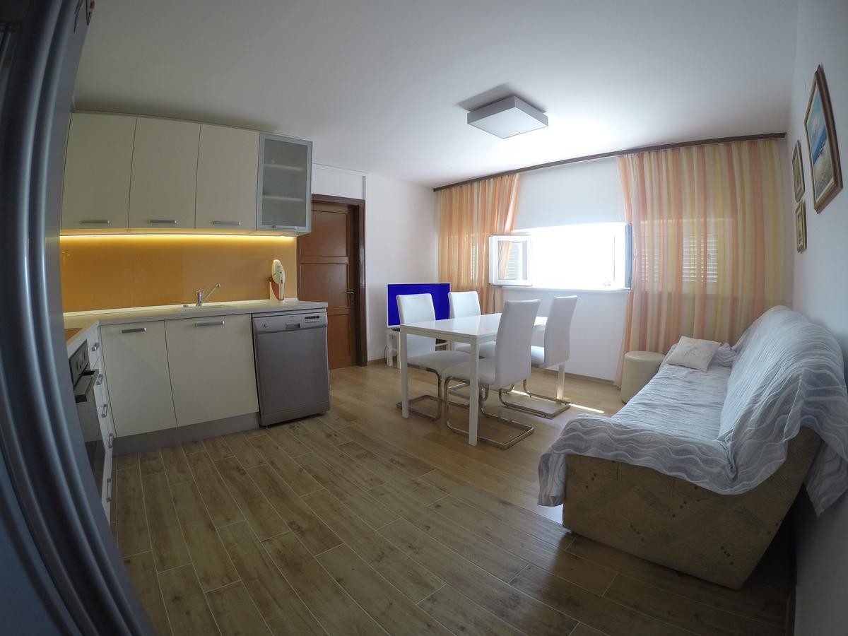 Apartments Istarska Street (Adults Only) Split Exterior photo