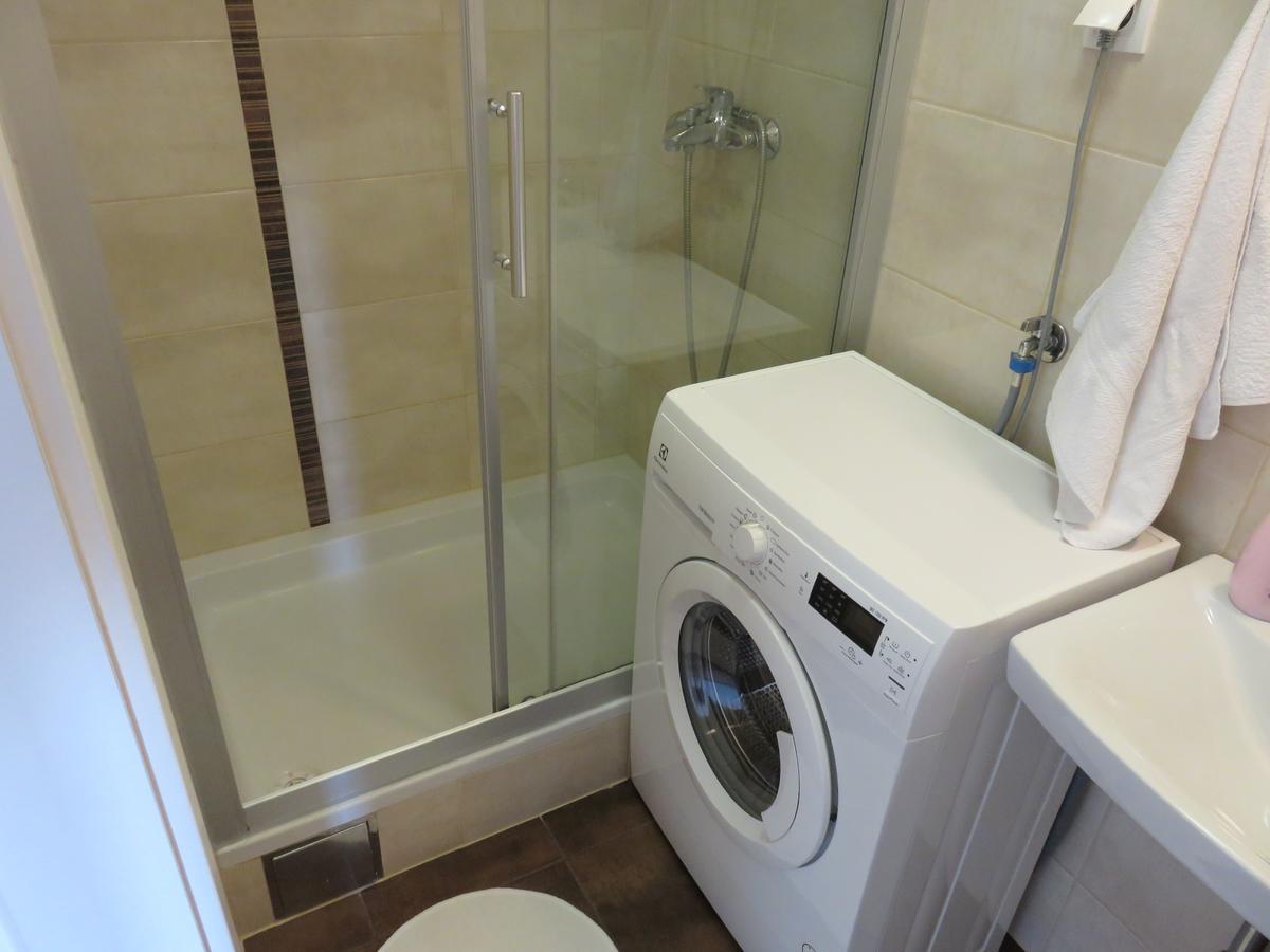 Apartments Istarska Street (Adults Only) Split Exterior photo