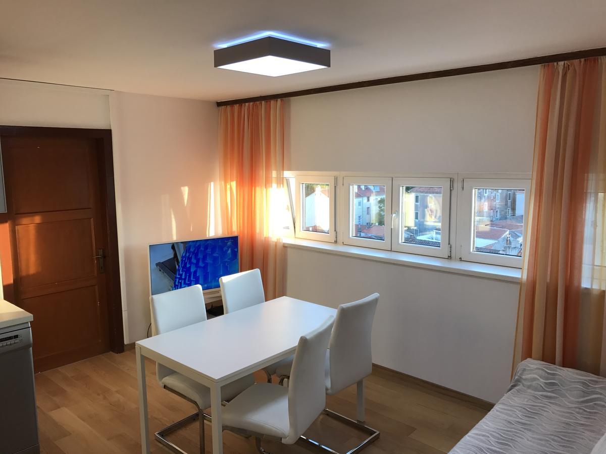Apartments Istarska Street (Adults Only) Split Exterior photo
